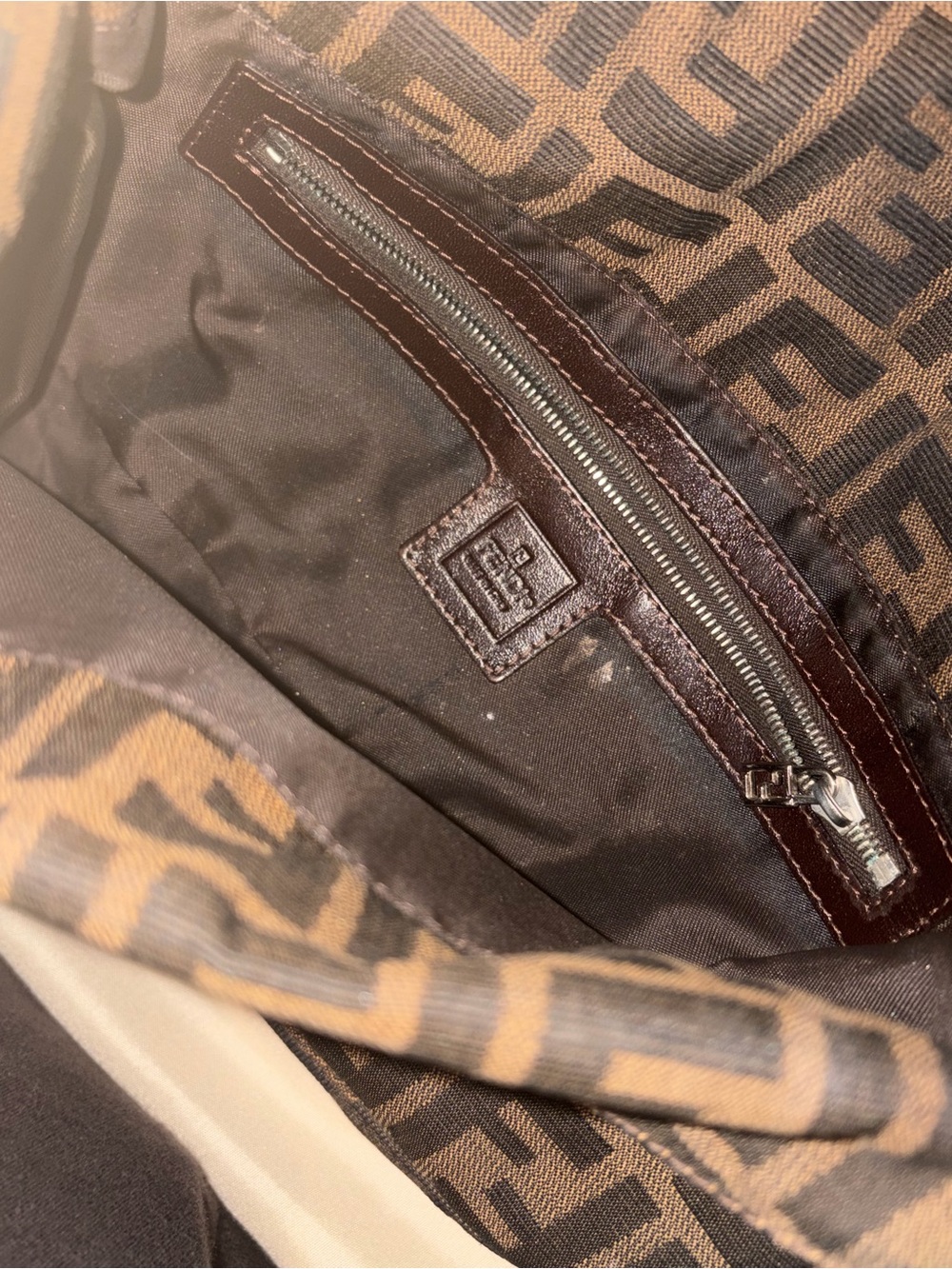 Fendi Brown & Black FF Logo Shoulder Bag - Picture 2 of 5